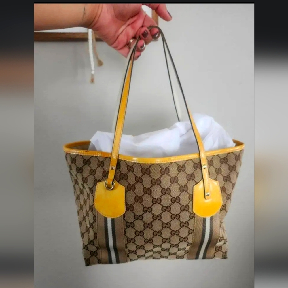 Gucci Sherry Line Tote Bag